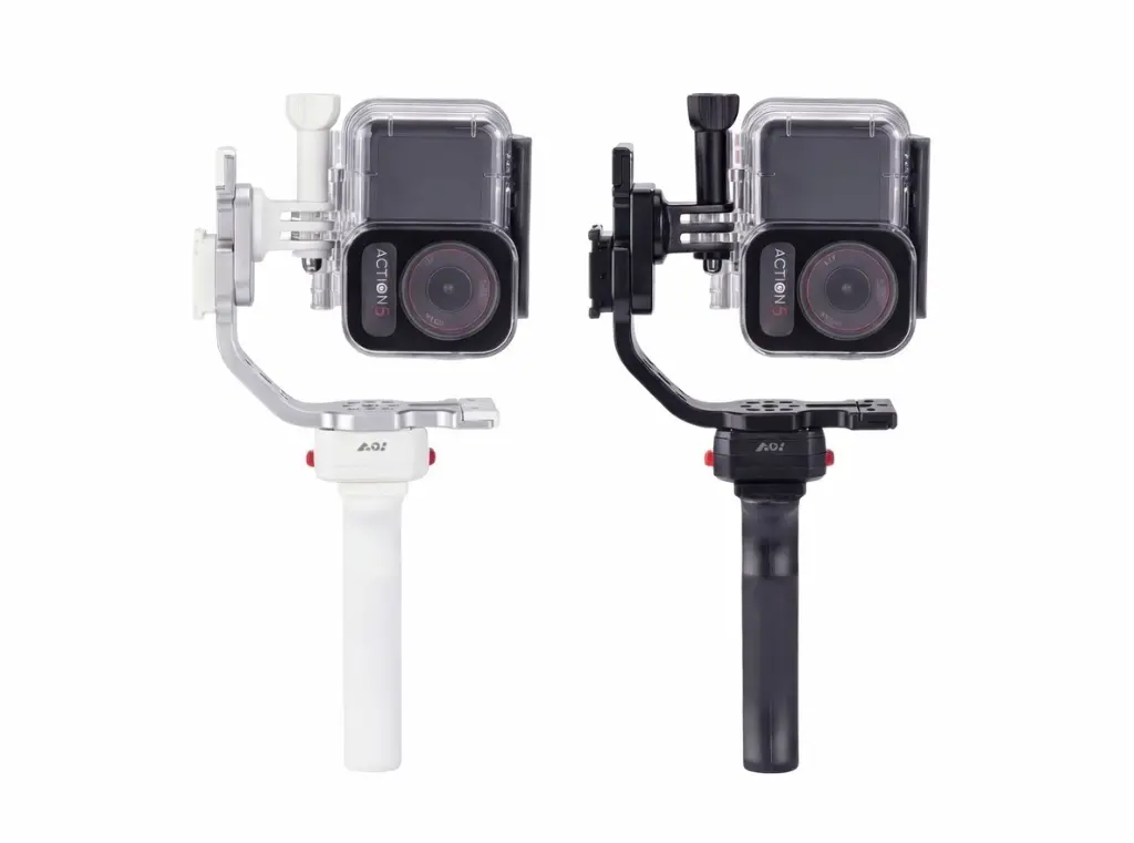 AOI HT-03 Reimagining Underwater Camera Handling